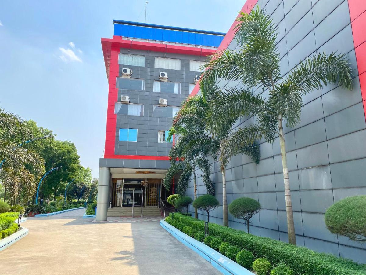 Cculb Resort & Convention Hall Gazipur Luaran gambar