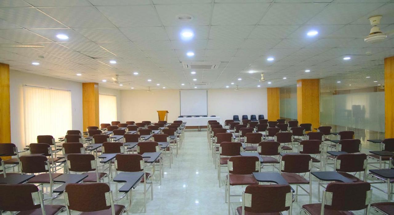 Cculb Resort & Convention Hall Gazipur Luaran gambar