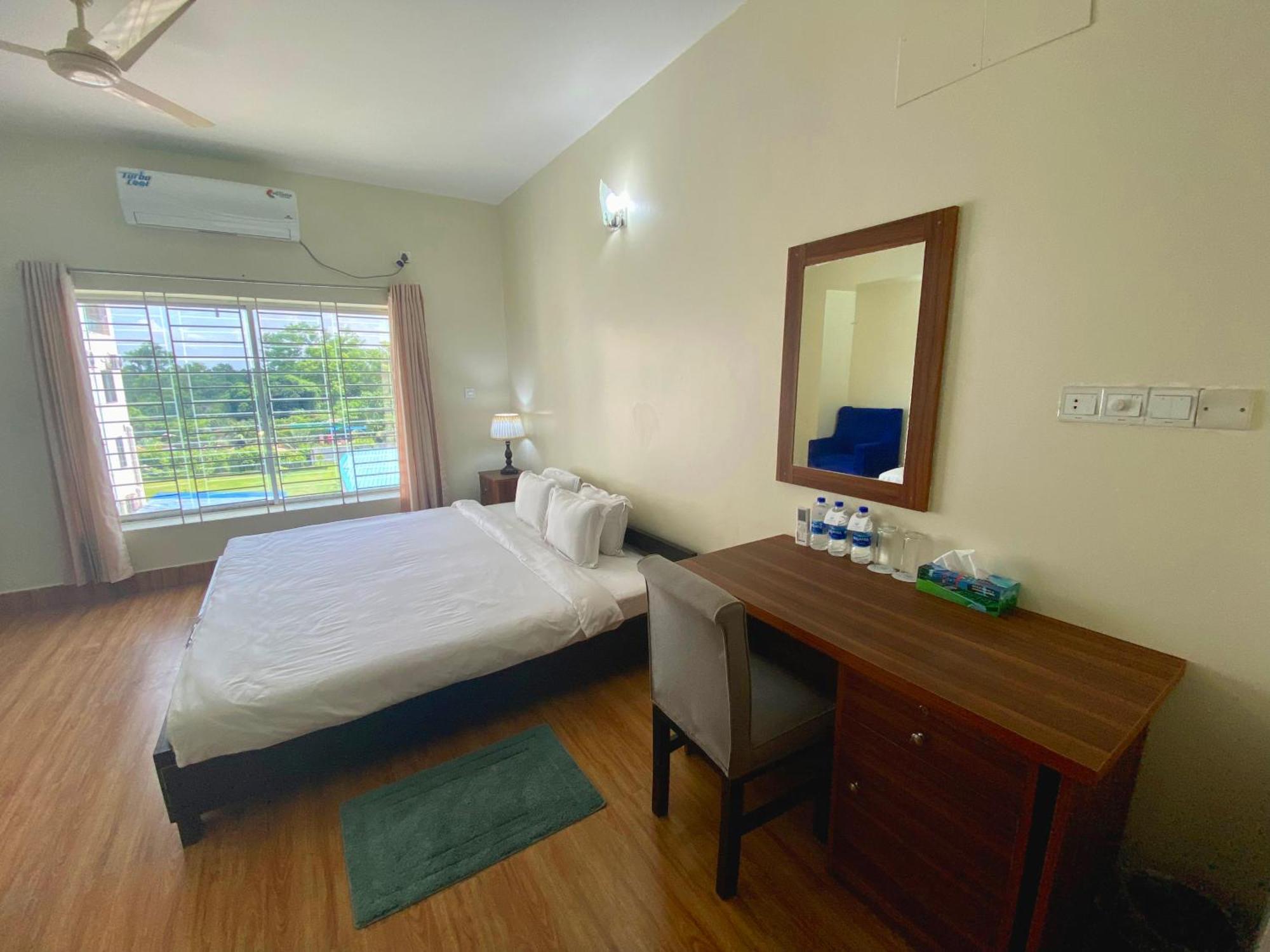 Cculb Resort & Convention Hall Gazipur Luaran gambar